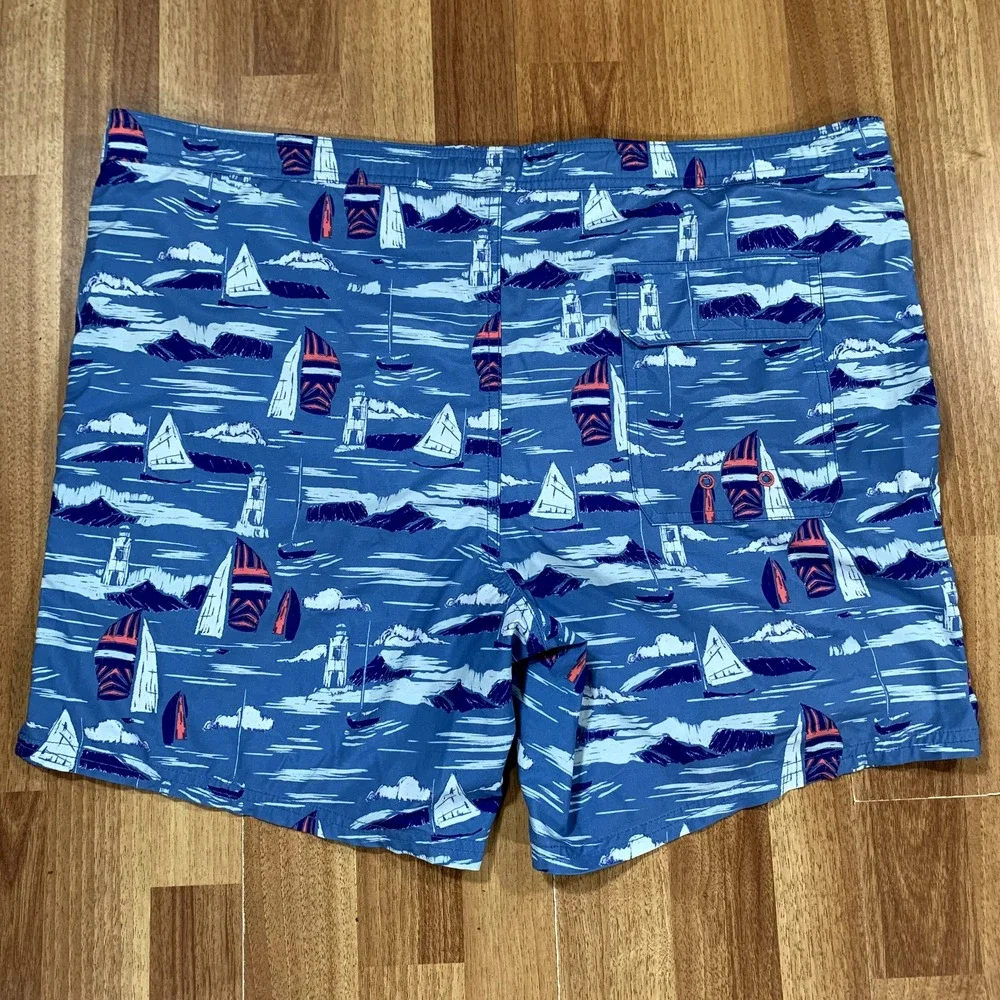 Vineyard Vines good gently